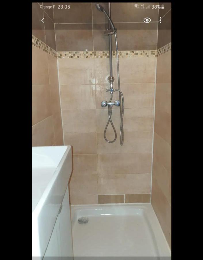 Appartement Chaleureux A 35Mn De Paris Corbeil-Essonnes Buitenkant foto